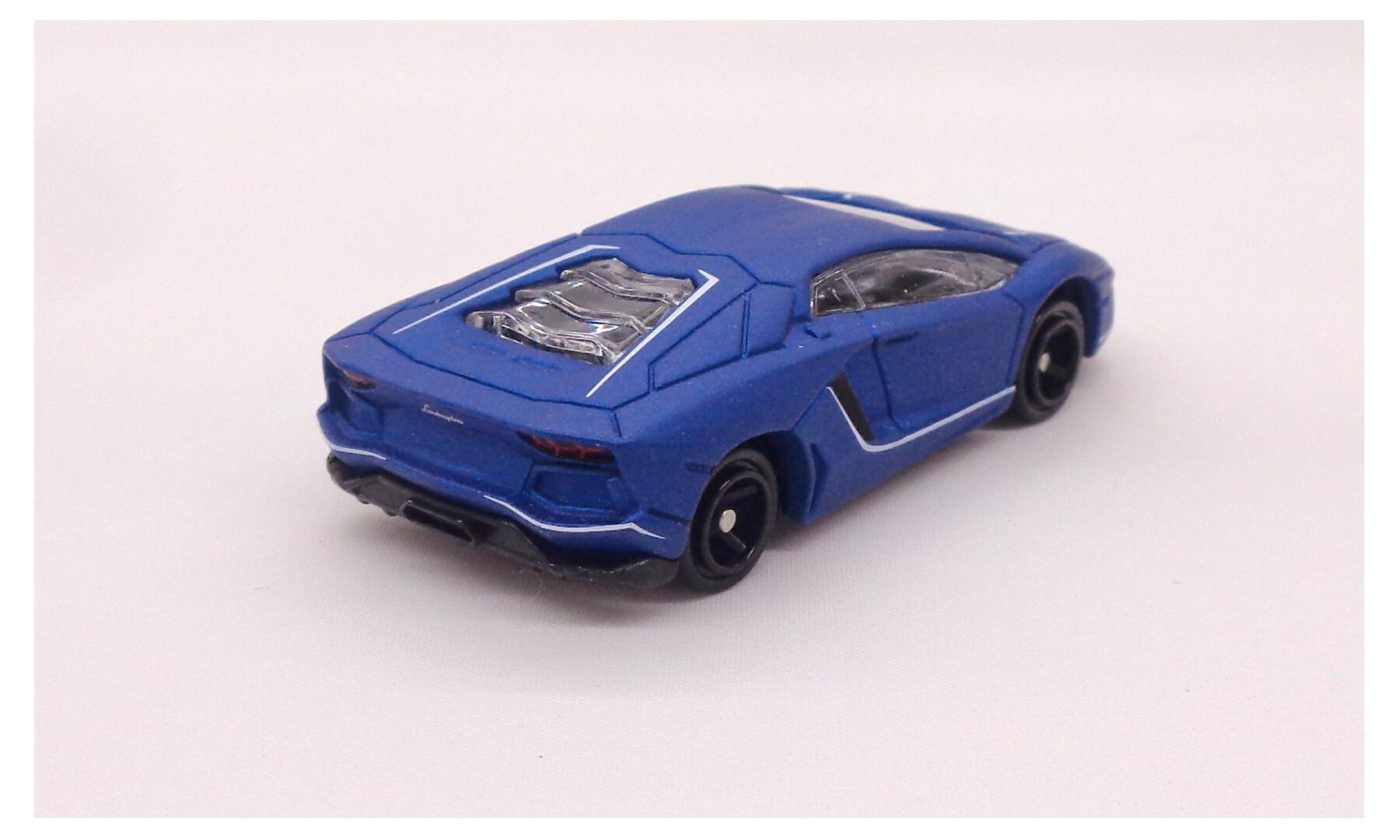 【中古】 タカラトミー タカラトミー トミカ トミカいっぱいあつめよう!プレゼントキャンペーン 2022 ランボルギーニ アヴェンタドール クーペ ジャパンリミテッドエディション仕様 【B】 ※外箱に若干の傷みあり