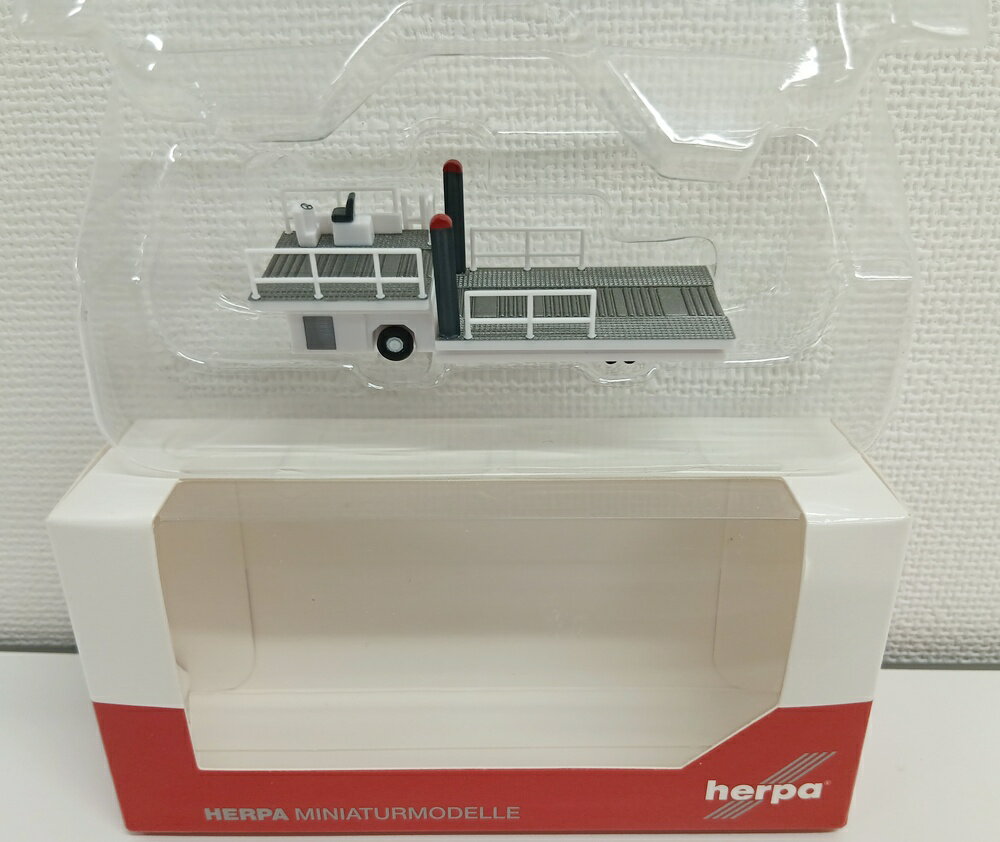 【中古】 その他 完成品(航空機) 民間機 1/200 ヘルパ 557542 Scenix コンテナローダー 【B】 外箱多少傷み ※商品の性質上、多少の塗装ムラ等はご了承ください。