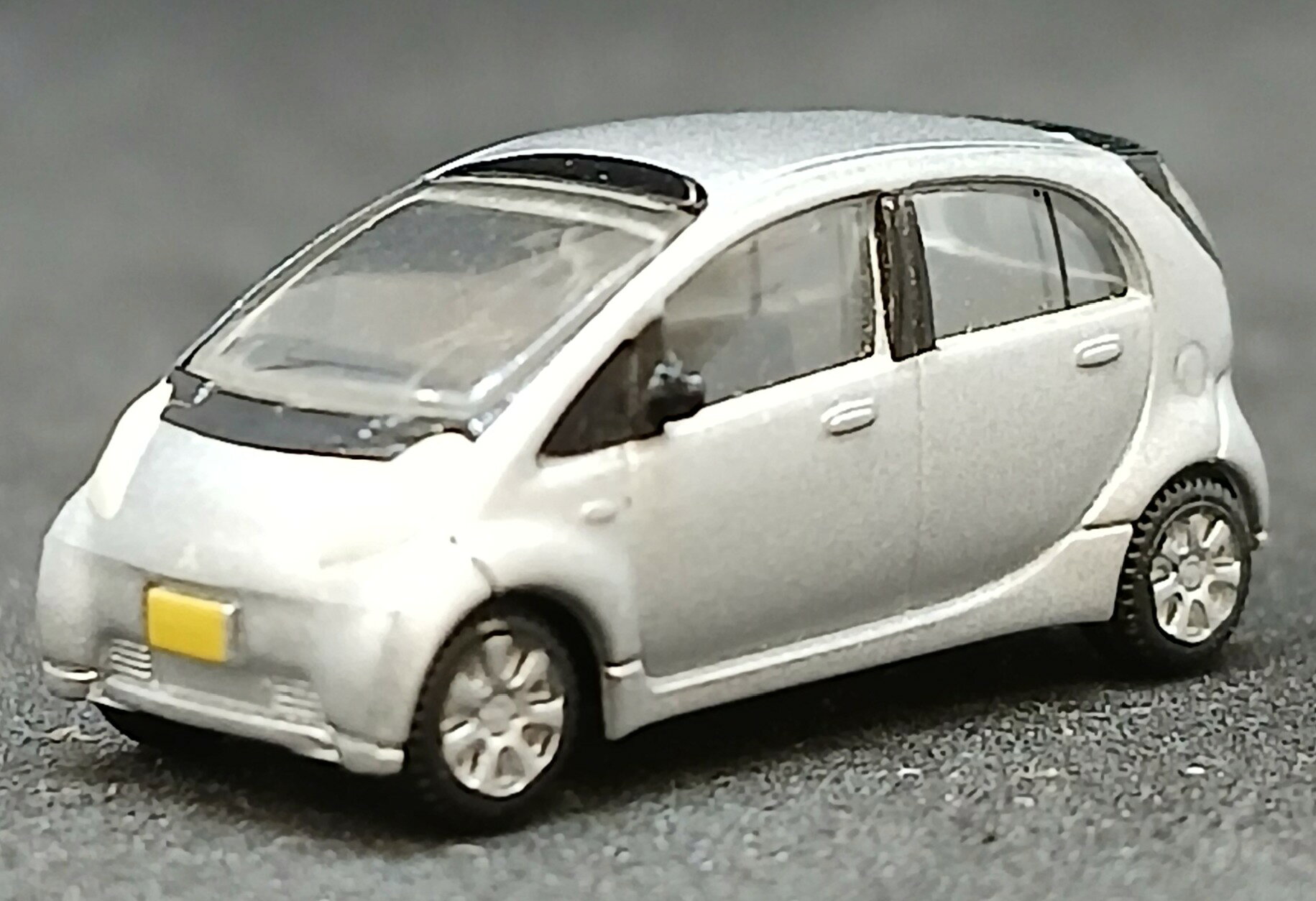 【中古】ジオコレ TOMYTEC(トミーテック) カーコレクション セットバラ カーコレクション(203)三菱 i-MiEV(銀) 【ジャンク】 ※車両のみ/緩衝材で梱包 ※メーカー出荷時からの塗装ムラは見られます。