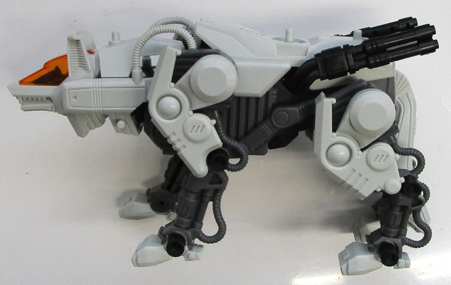 【中古】 その他 ゾイド RZ-009 コマンドウルフ 【ジャンク】 組立済の状態です。/※本体付属品に経年による傷み、擦り傷有/※動作チェック済/※こちらは画像の物のみとなります。