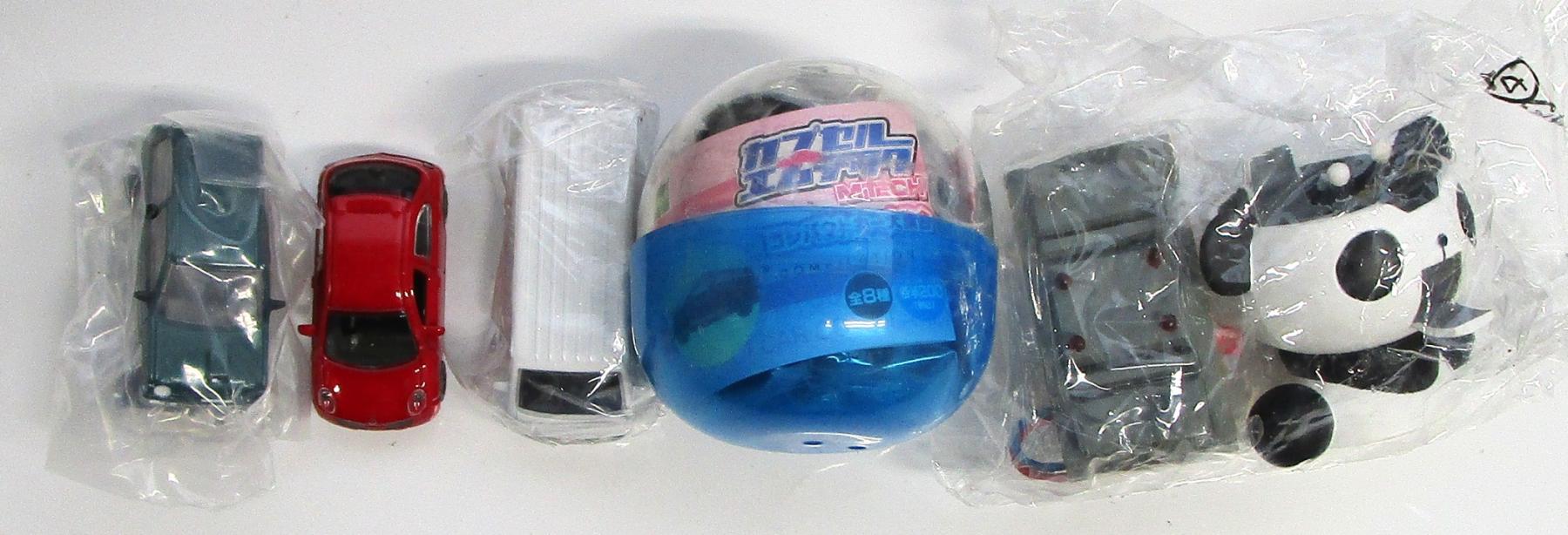 乐天商城 - 【中古】 その他 フィギュア(その他） ミニカー4点+その他TOY1点 【ジャンク】 内袋欠品、少し汚れあり/こちらは画像の物のみとなります。