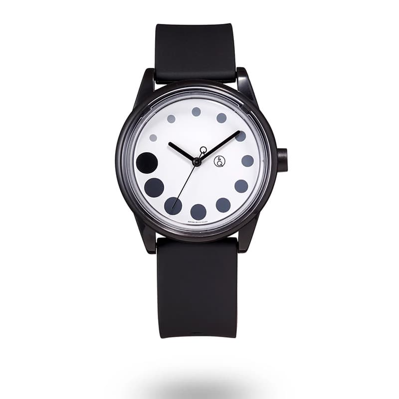 シチズン 腕時計 Q&Q 時計 CITIZEN ソーラー 防水 軽い スマイルソーラー Smile Solar グルーヴィジョンズ Groovisions ホワイト GRV3012 軽め 小さい 小さめ 子供 女の子 男の子 キッズ RP26J810 人気 おすすめ おしゃれ ブランド プレゼント ギフト