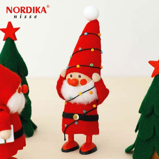 NORDIKA nisse ノルディカ ニッセ 電飾にからまるサンタ（赤） サンタ サンタクロース クリスマス オブジェ 飾り 木製 北欧 雑貨 置物 プレゼント ギフト