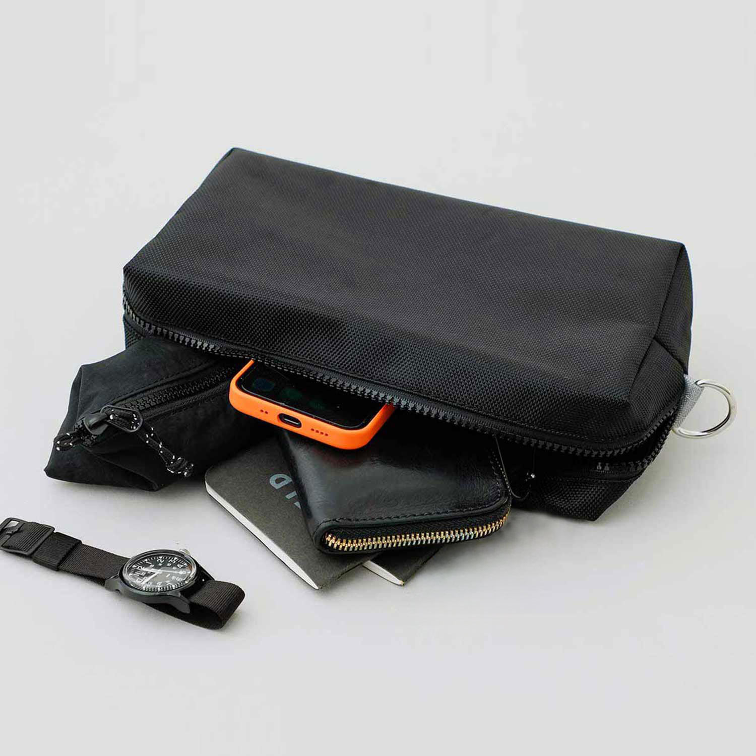 ソリッドポーチ ラージ ポーチ シンプル 小物入れ ポーチ メンズ バッグインバッグ トラベルポーチ 旅行 アウトドア