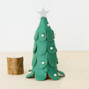 おしゃれな北欧風クリスマス雑貨・オブジェを飾りたい！サンタの置物やクリスマスツリーなどおすすめは？