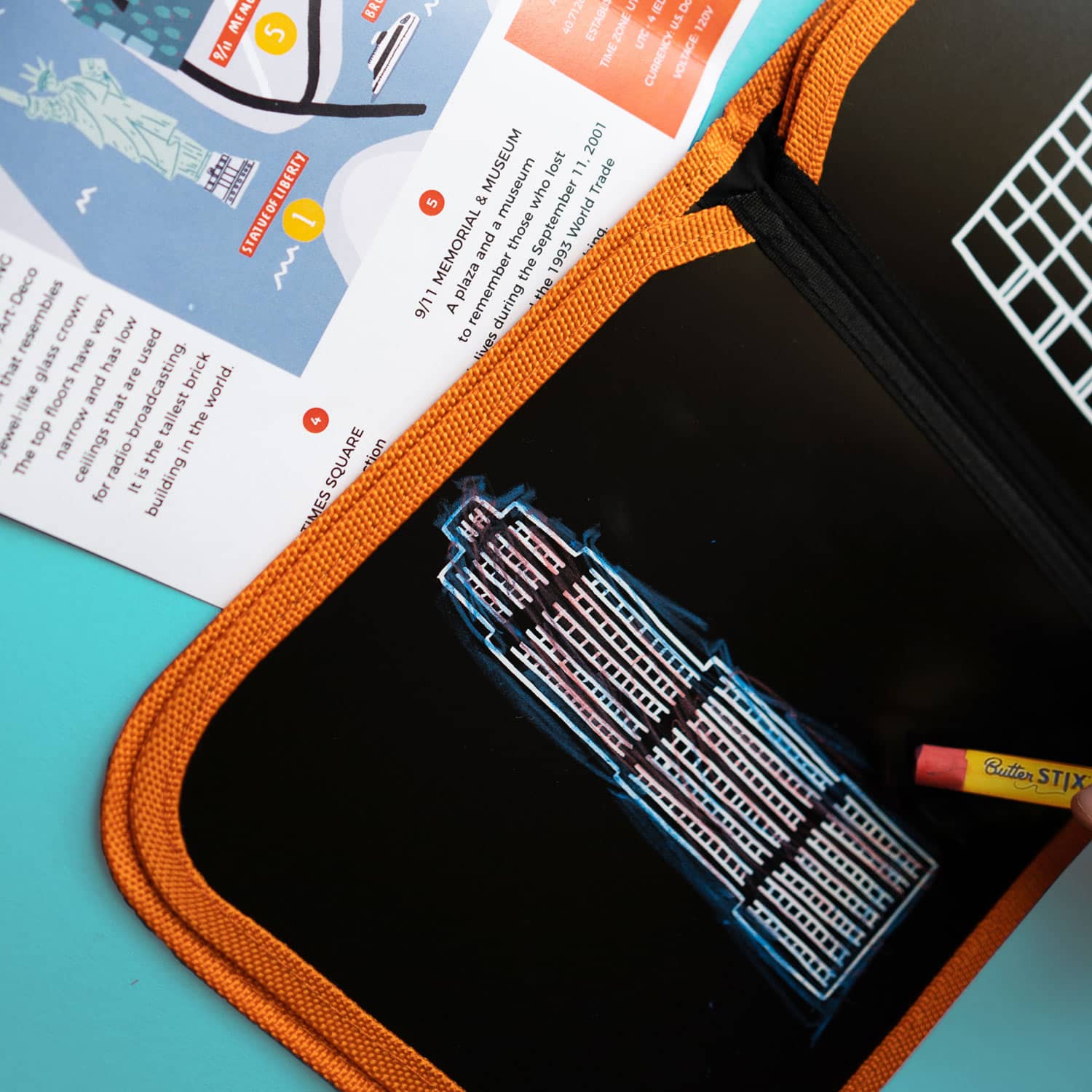 Jaq Jaq Bird シティオブワンダ 消せる落書きチョークブック ジャクジャクバード お絵かきボード ButterStix 黒板 チョークボード こども ...