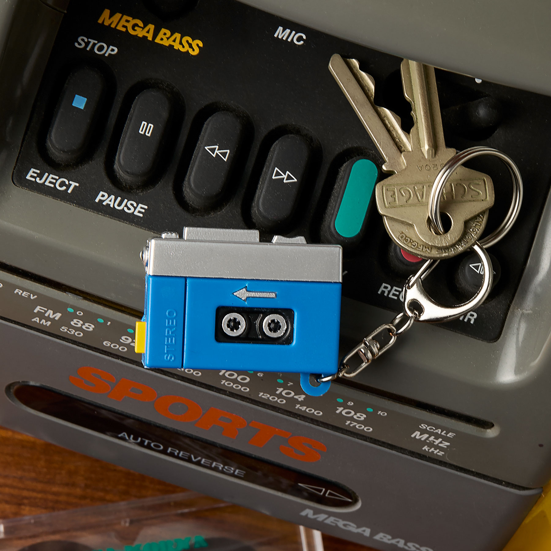 KIKKERLAND キッカーランド Tape Player LED Keychain テープ プレイヤー LED キーチェーン / キーホルダー / 光る