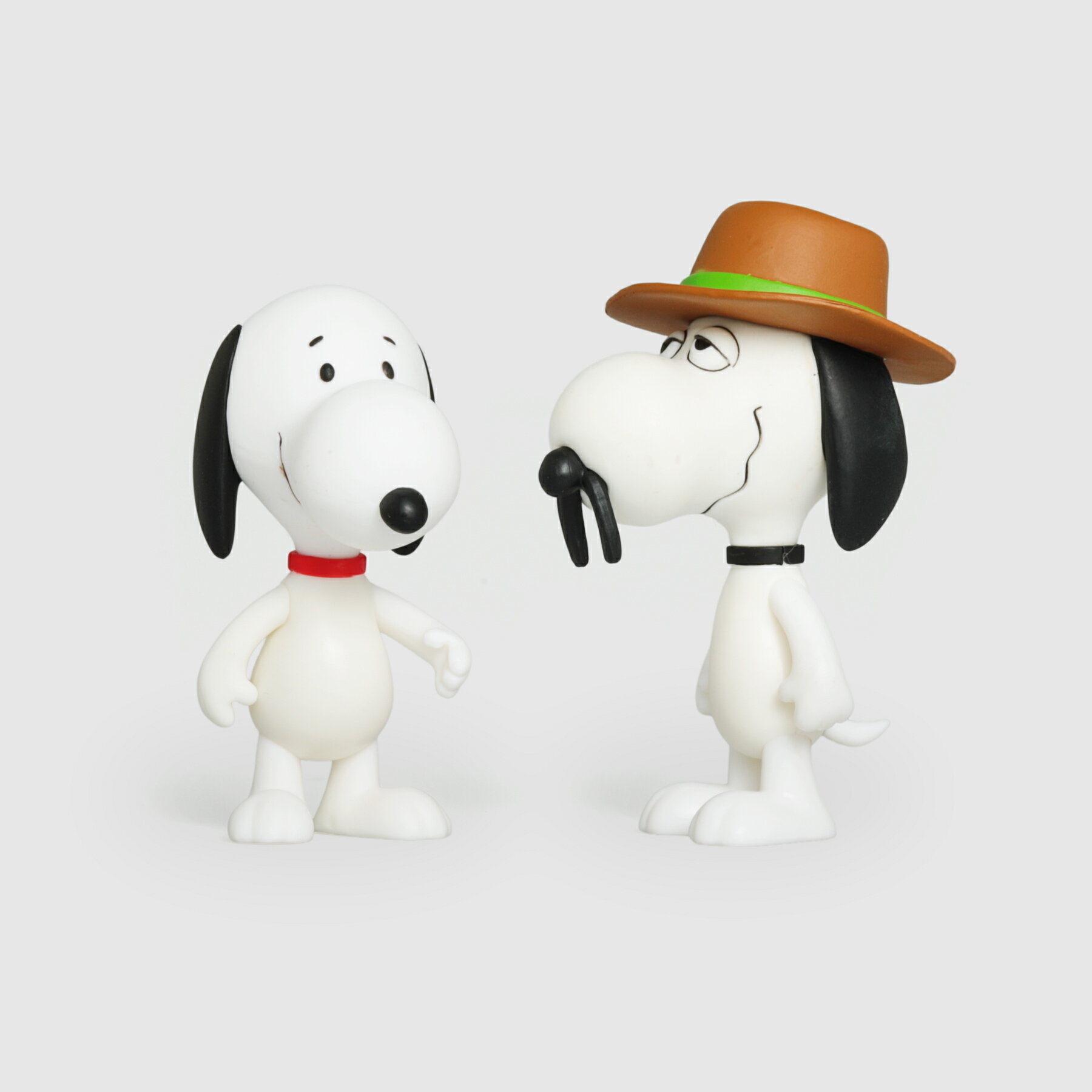 Super7 Peanuts ReAction Figures - Snoopy & Spike （2-Pack）リアクションフィギア スヌーピー＆スパイク