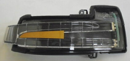 樂天商城 - MW011-R 【送料無料】W164 後期 / X164 後期 /W166/ X166/ W463 後期/ W251 右側 LED ウインカー ウィンカー メルセデスベンツ 社外品 TH-8463MR