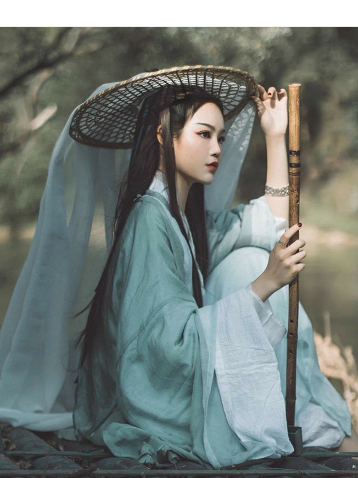 送料無料 中国風 唐装 漢服 ハロウィン コスプレ 衣装 中華 民族衣装 コスチューム エレガント 衣装 ふわふわ 素敵 中華服 チャイナ服 ハロウィン衣装 コスプレ衣装 仮装 チャイナ風 イベント 衣装 撮影 パーティー 学園祭り ステージ衣装 ダンス衣装 S M L XL