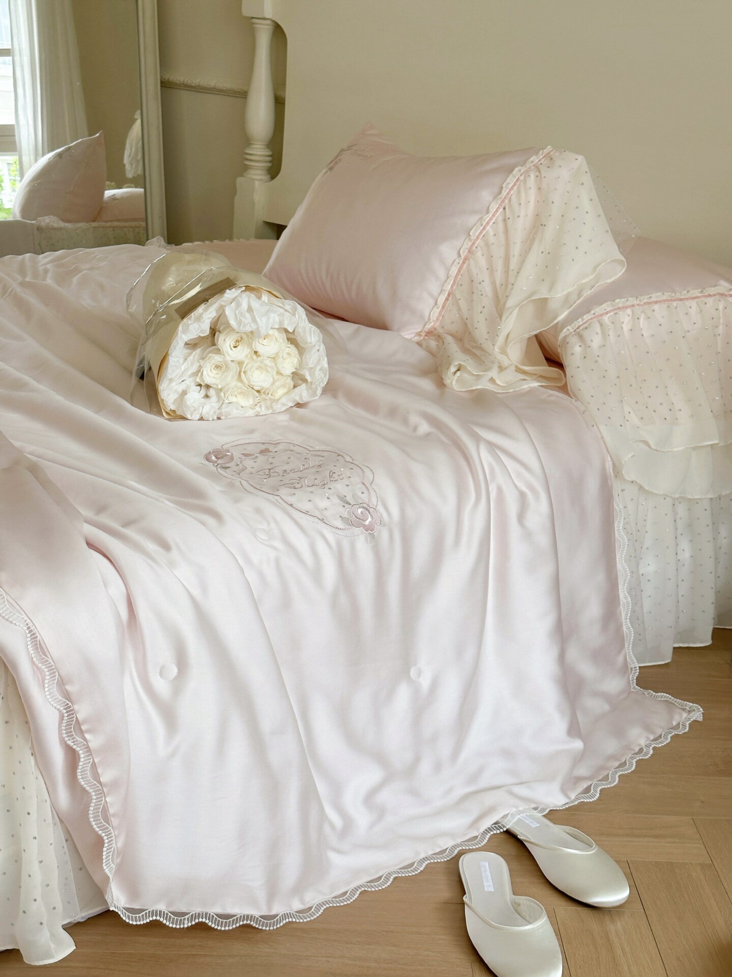 送料無料 掛け敷布団 肌布団 四季適用 ひざ掛け 膝掛け オーストリア田園風 レトロブーム 無地 おしゃ..