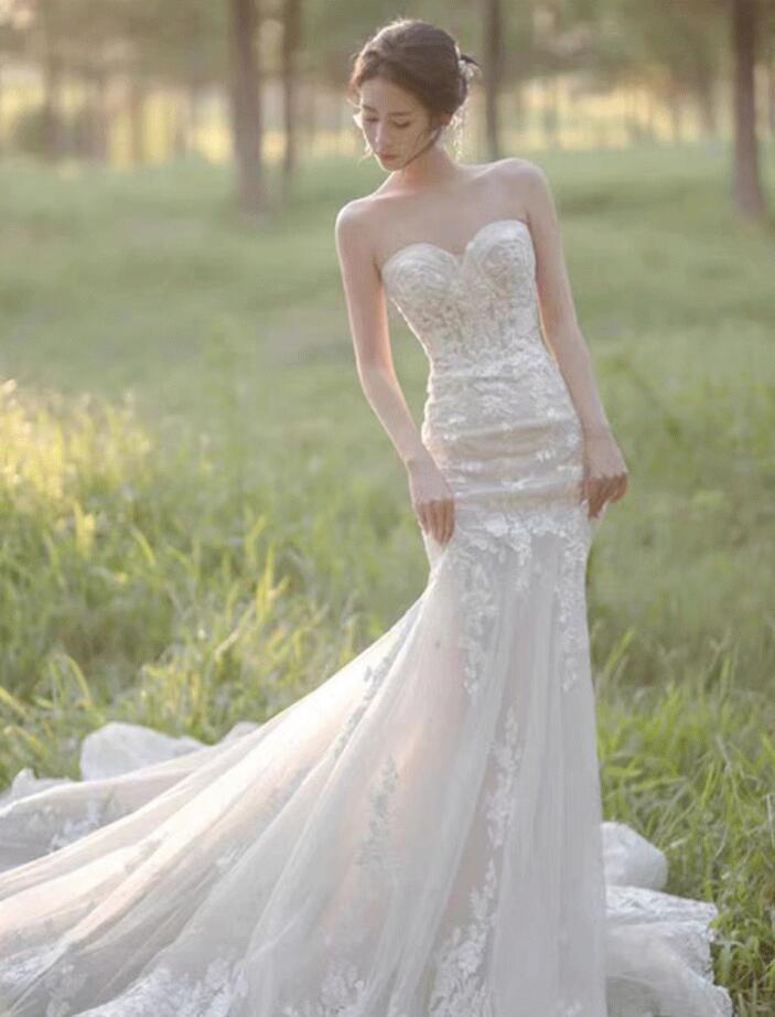 【送料無料】ウェディングドレス レース 豪華 オフショルダー 高級感 マーメイドライン トレーン 結婚式 ブライダル 前撮り 編み上げ 花嫁ドレス 海外挙式 ロングドレス きれいめ パーティードレス 二次会 披露宴 ワンピース エレガント