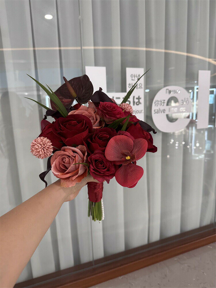 ウェディングブーケレッドブライダルブーケ薔薇花束ブーケブーケウェディングブーケ/造花ブーケ/ブライダルブーケ/ラウンドブーケ/トスブーケ/結婚式/花束卒業入学壮瞥父の日お中元ひな祭り桃の節句誕生日花ギフトウェディングマーチお供え開店祝い 3