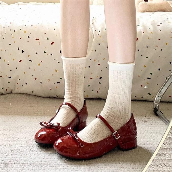バレエシューズパンプスレディースパンプスローヒールストラップリボン付き痛くな...