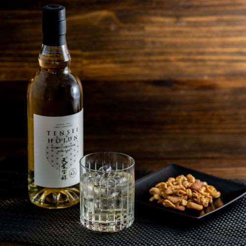 焼酎 芋焼酎 天星宝醇 HOJUN ワールドカスクシリーズ ホワイトラベル 42度 720mlいも焼酎 鹿児島県 天星酒造 早垂蒸留 シェリー樽 熟成 黄金千貫...