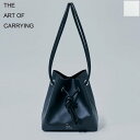 THE ART OF CARRYING（ジアートオブキャリング）POUCH 123500025 大容量 ポーチ ショルダーバック 通勤 オフィス 防水性 巾着型 カジュアル ショルダーポーチ フォーマル 弾性