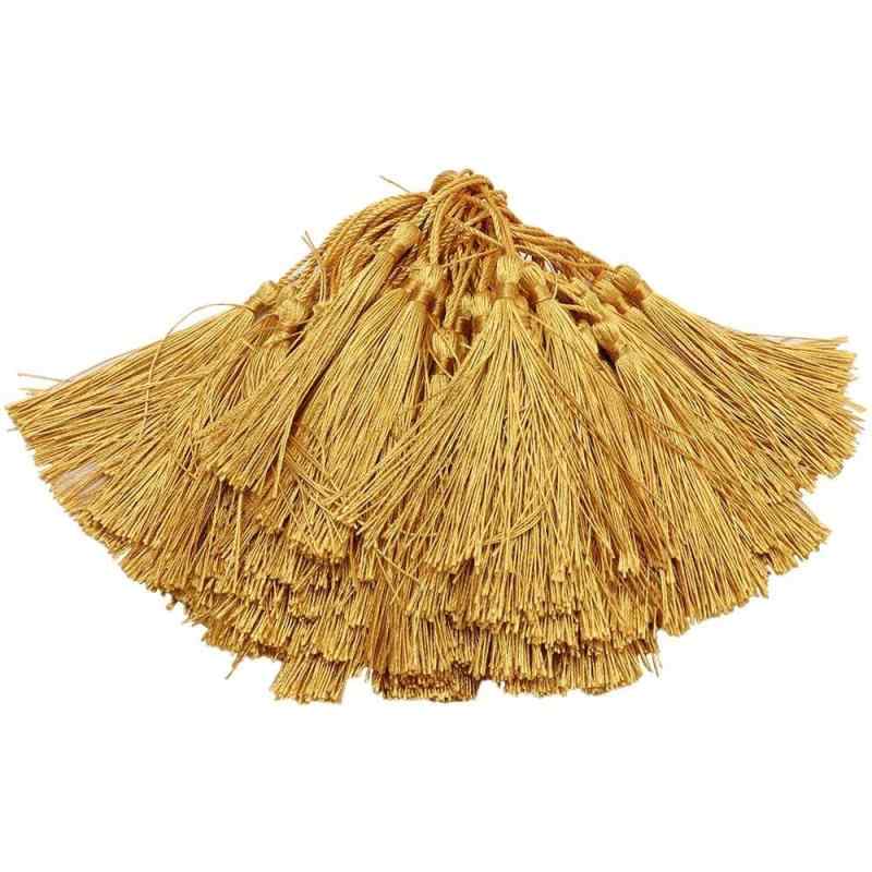 100個のゴールドシルキーハンドメイドソフトタッセル、5インチ手作りフロスソフトクラフトブックマークタッセル、コードループ付き小さなチャイニーズノット、ジュエリ...