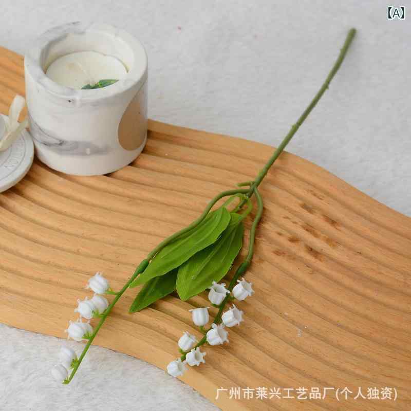 造花 インテリア ブーケ 花束 フェイクフラワー アーティフィシャルフラワー 蒲公英 チューリップ 結婚式 DIY パーティー 撮影 美術館 ホーム 庭園 キッチン オフィス 喫 パーティー 部屋 飾り 人工植物 観賞植物 模擬 単 枝 鈴蘭 小