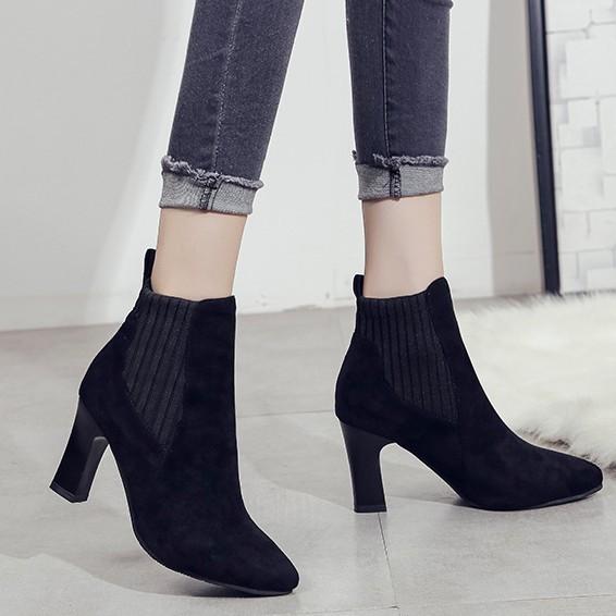 レディース パンプス ヒール オフィス 仕事 ビジネスフォーマル プレーン ストラップ 英 倫 風 チェル..