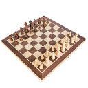 KOKOSUN チェスセット 国際チェス 木製 マグネット式 折りたたみチェスボード 収納便利【木製チェス】チェスセットは細かい質感と耐久性がある木製材料で作られております。木と手作りのやさしい温もりを感じさせるボードと駒のデザインは高級な雰囲気を醸し出しています。【マグネット式折り畳み式盤】マグネット式 ですので 駒 がずれにくく、安心して遊んでいただけます。盤は二つ折りにできるので収納場所をとらなくてとても便利です。【収納簡単】チェス盤の中はフェルト調の収納ケースとなっており、駒は全部チェスボードの中に収納可能となって、駒を傷めず効率よく仕舞えるように配慮されています。【携帯に便利】コンパクトサイズのでどこでもチェス分析ができます。揺れる電車の中でも、飛行機の中でも。これをポケットに忍ばせておけば、海外旅行先で出会った外国人とも手軽にチェスで仲良くなれますね【面白いボードゲーム】お部屋に置くだけで洗練されたインテリジェント空間に早変わり、ホームパーティやイベントやお誕生日会などに最適です。入門、初心者、携帯、旅行、プレゼントにもお勧めです。