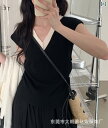 "冷感 レディースニット 薄手 サマーカーデ 夏用羽織 UVケア " &quot冷感 レディースニット 薄手 サマーカーデ 夏用羽織 UVケア &quot Vネックの ストライプの 氷 糸の フェイクの 2つの ニットの t シャツ 女性 2025