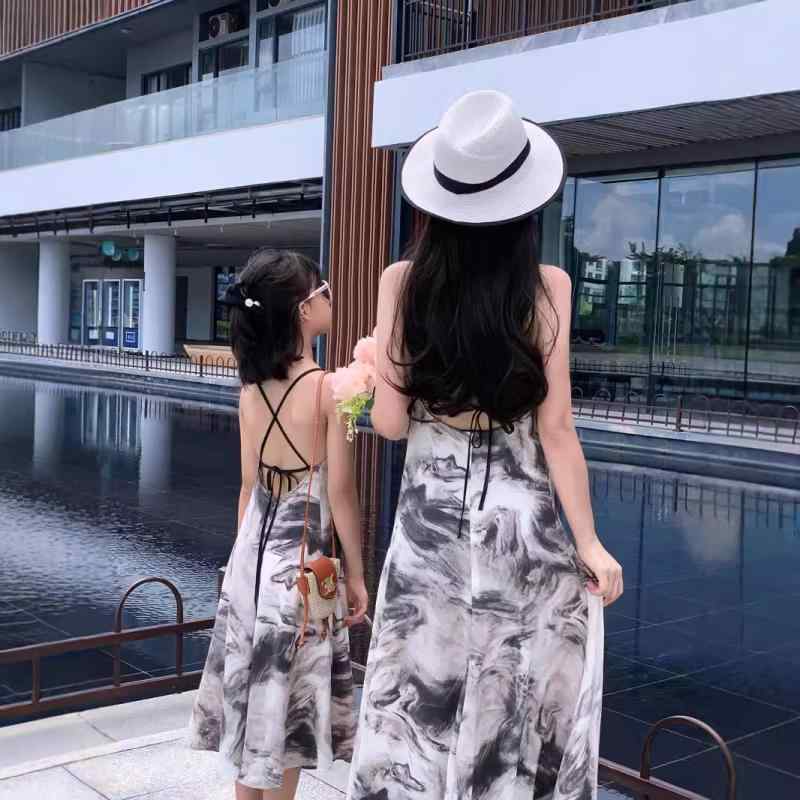 親子 ペアルック tシャツ ペア かわいい シンプル カジュアル 夏服 親子コーデ 赤ちゃん 親子ペアルッ..