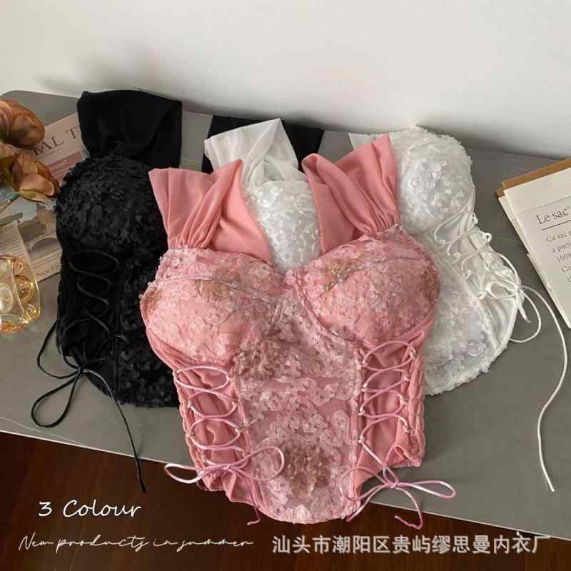 吸湿速乾 冷感 涼しい 薄手 スポーツ ストレッチ ギャルは レースの ベストを 持っています。