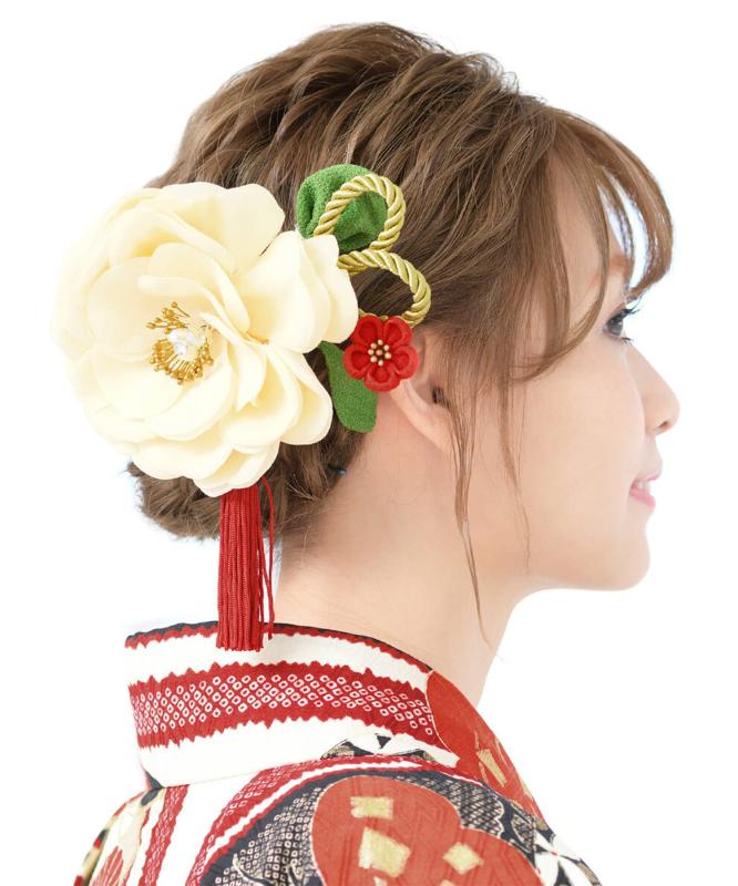 SOUBIEN (ソウビエン) 髪飾り 成人式 卒業式 和装 つまみ細工 縮緬 牡丹 桜 組紐 房飾り 振袖向き 日本製