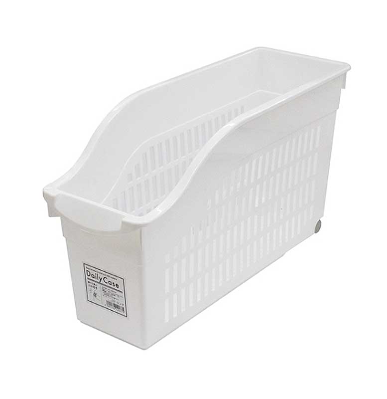 後ろ2角にコロ付き ●流し台の下に 食品や日用品などをすぐに取り出せてスッキリ収納できます ●キッチングッズの収納に 　　ラップやホイル、ペットボトルなどの収納に便利です 商品サイズ：約130×353×H200mm(外寸) 材質：ポリプロピ...