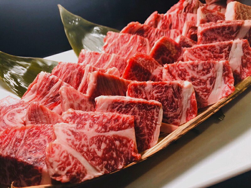 【近江牛A5ランク】肩ロース焼肉用カット500g