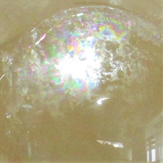 カルサイト 丸玉 虹入り 110mm 木製台座付 天然石 スフィア パワーストーン 風水グッズ 置物 送料無料