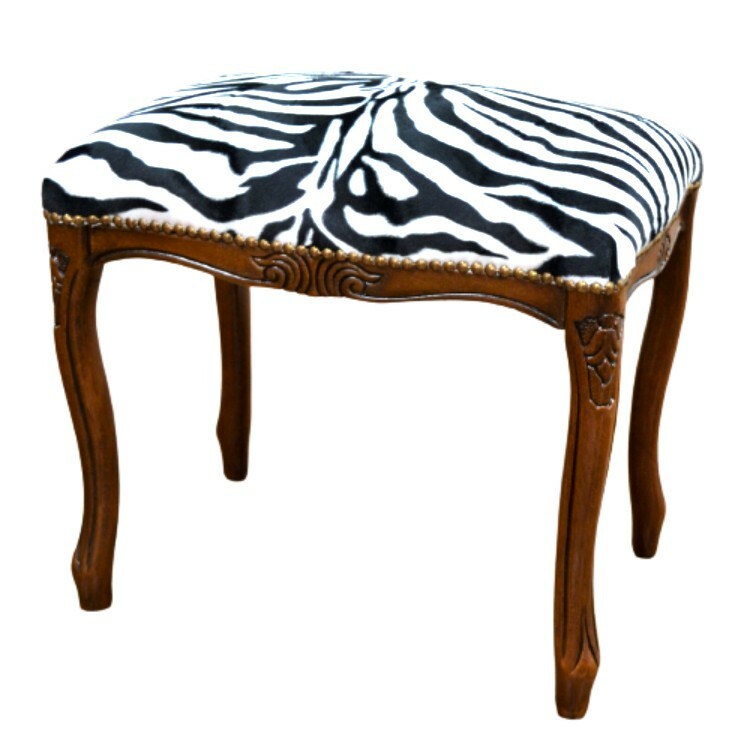 イタリア製 猫脚 スツール ゼブラ柄 完成品 木製 アニマル柄 動物柄 椅子 オットマン イス 足置き イタリア家具 アンティーク 北欧 姫系 プリンセス ヨーロピアン 送料無料