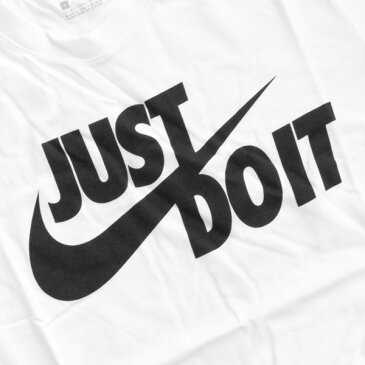 NIKE ナイキ Swoosh S/S T-Shirt スウッシュ S/S Tシャツカットソー メンズ ロゴ プリント AR5007 100 ホワイトルームウェア 部屋着 プレゼント ギフト 通勤 通学