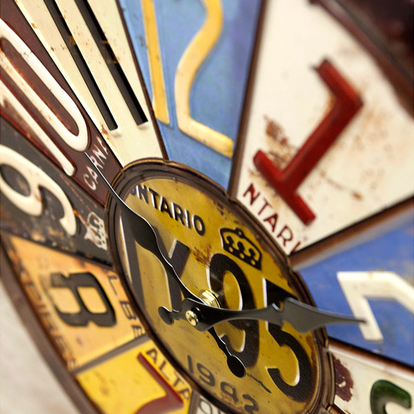 壁掛け時計 おしゃれ 両面時計 北欧 アンティーク風 エンボスクロック かわいい 壁掛両面時計 アナログ ステーションクロック 店舗 駅の時計 新生活 ギフト 新築祝い 自宅 ショップ アメリカン雑貨 [2]