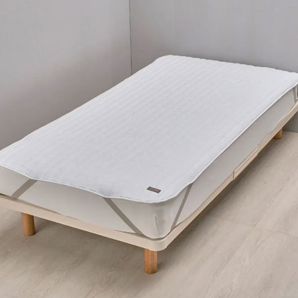 西川 イトリエ 先染めリネン 敷きパッド シングル 日本製 洗える 中わた 泉大津 敷きパッド ウォッシャ..