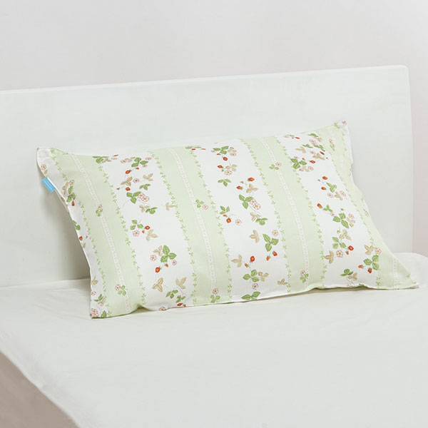 樂天商城 - 西川 ウェッジウッド ピローケース 専用カバー 枕カバー 西川 ピローケース 替えカバー 専用 カバー まくらカバー 綿100％ 西川 90 枕 まくら 洗い替え 送料無料 ワイルドストロベリー柄 封筒式 洗濯機OK