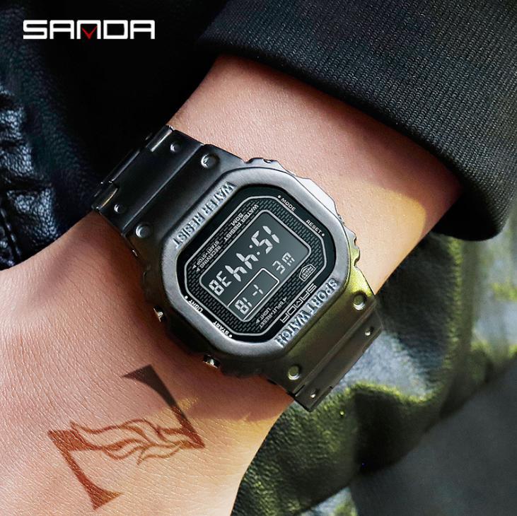 【送料無料】 SANDA390 腕時計 メンズ デジタル腕時計 メタル メンズ スポーツウォッチ 50メートル防水 LEDバックライト付 4カラー