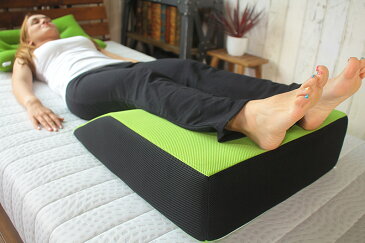 首狩り族のフットマットレス 【母の日/父の日/ギフト/足枕/足まくら/あしまくら/足マクラ/脚まくら/足マットレス/フットピロー/むくみ/ムクミ/足の疲れ/首狩り族/ヘッドハンター/日本製/送料無料】