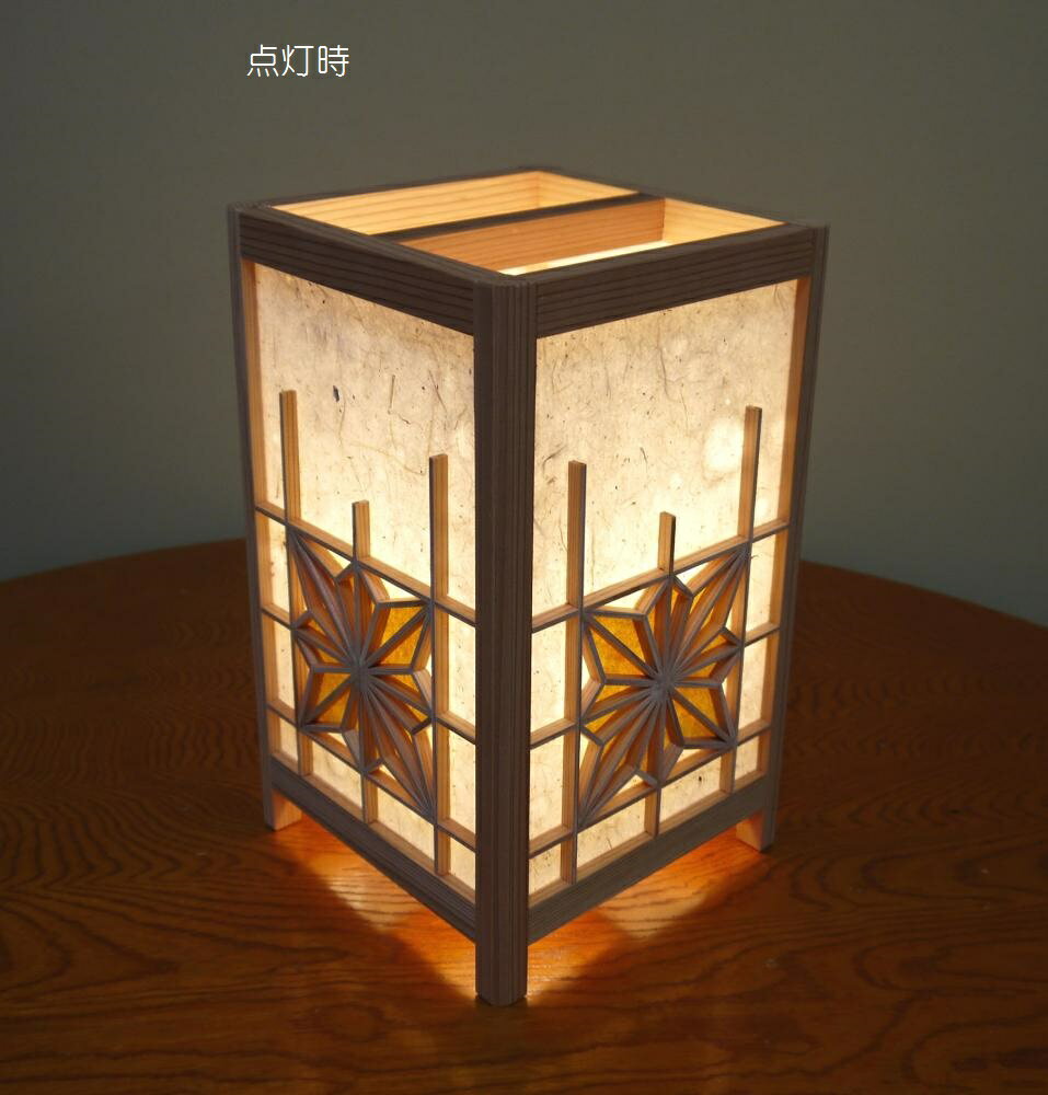 ADTP-1653　角行灯「匠」　Mサイズ　名尾和紙使用　繊維入り落水　角麻染め☆全国送料無料商品（但し、ヤマト運輸の配送出来ない地域は除きます。）商品スペック●サイズ約H300mm×W18...