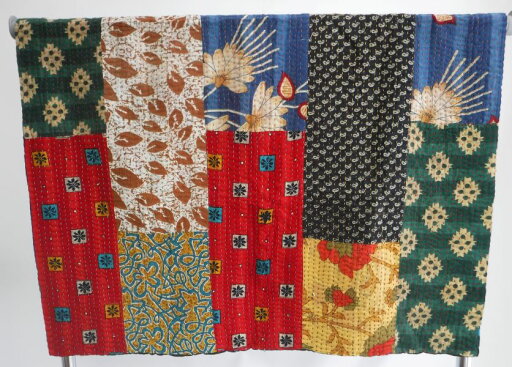 パッチワーク マルチカバー ハーフサイズ【ほ】リサイクルサリー PeopleTree ピープルツリー fairtrade フェアトレード Bangladesh パッチワーク マルチカバー ハーフサイズ【ほ】リサイクルサリー PeopleTree ピープルツリー fairtrade フェアトレード Bangladesh