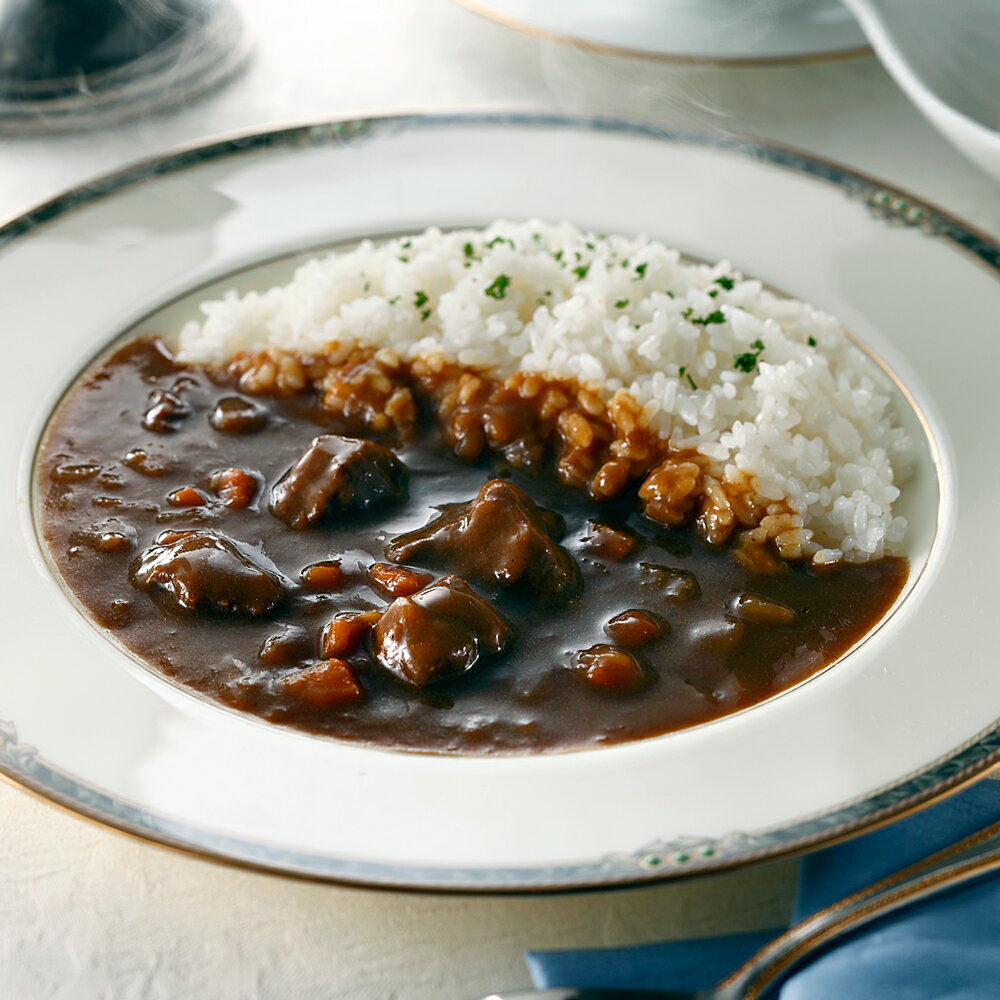 【 出産内祝い ギフト 】 神戸 ベイシェラトン ホテル＆タワーズ 黒毛和牛 カレー 贈り物 お礼 お見舞い 人気 出産内祝い 出産 内祝い 結婚 お祝い お返し 両親 女性 実家 5000円 gift present (SK)軽 ランキング 母の日 初節句