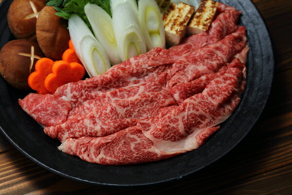 日本三大 ブランド 牛肉 黒毛和牛 牛肉 900g お祝い返し 内祝い 出産 結婚 お祝い お返し 結婚内祝い 出産内祝い 結婚祝い 出産祝い (KM)軽 食品 ギフトセット 結婚祝 ギフト 送料無料 内祝い ギフト 送料無料 ギフト 高級 お祝い お返し 孫 入学祝い 入学 入学内祝い お中元