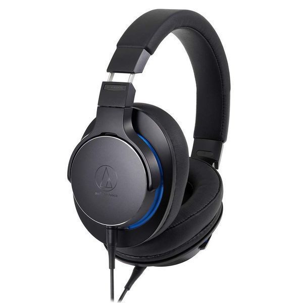 オーディオテクニカ ハイレゾ対応 ダイナミック密閉型ヘッドホン（ブラック）audio-technica ATH-MSR7B-BK