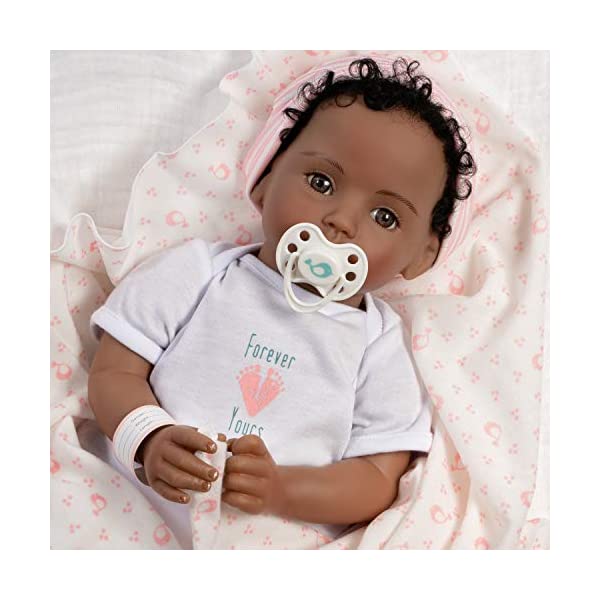 p_CXM[Y xr[h[ Ԃ l` ւ A { ܂܂  Paradise Galleries Realistic Newborn Baby Doll Girl with Rooted Hair - Forever Yours Beloved, 7-Piece Reborn Doll Gift Set with Magnetic Pacifier