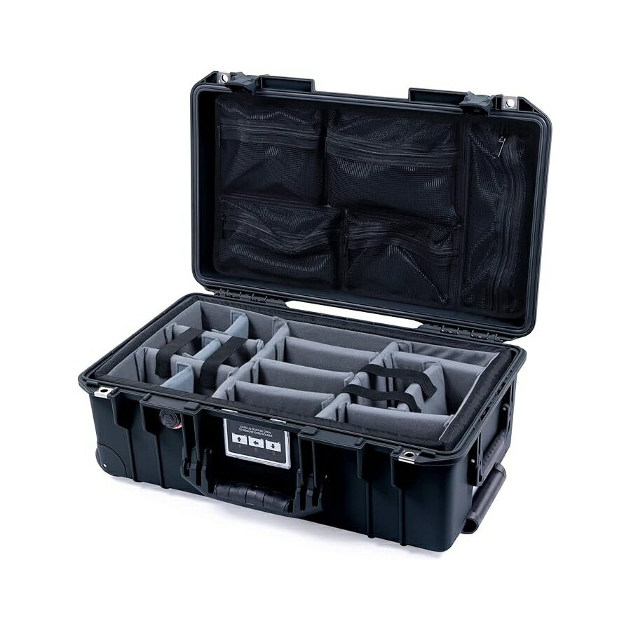 Accessories - ペリカン 1535 ケース カラーケース ブラック グレーのパッド入りディバイダーと蓋オーガナイザーが付属 Pelican Color Case Black Pelican 1535 case. Comes with Grey Padded dividers & lid Organizer.