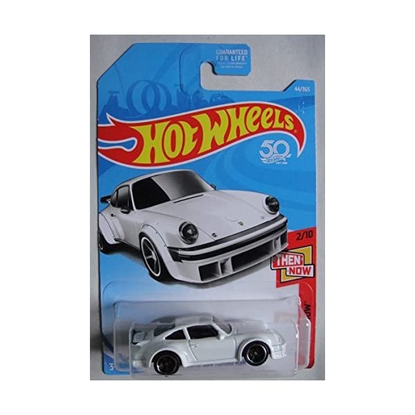 ポルシェ 934ターボ RSR ホットウィール モデルカー ダイキャスト 模型 ミニカー グッズ 納車祝い プレゼント インテリア スーパーカー Hot Wheels 2018 50th Anniversary Then and Now Porsche 934 Turbo RSR 44/365, White