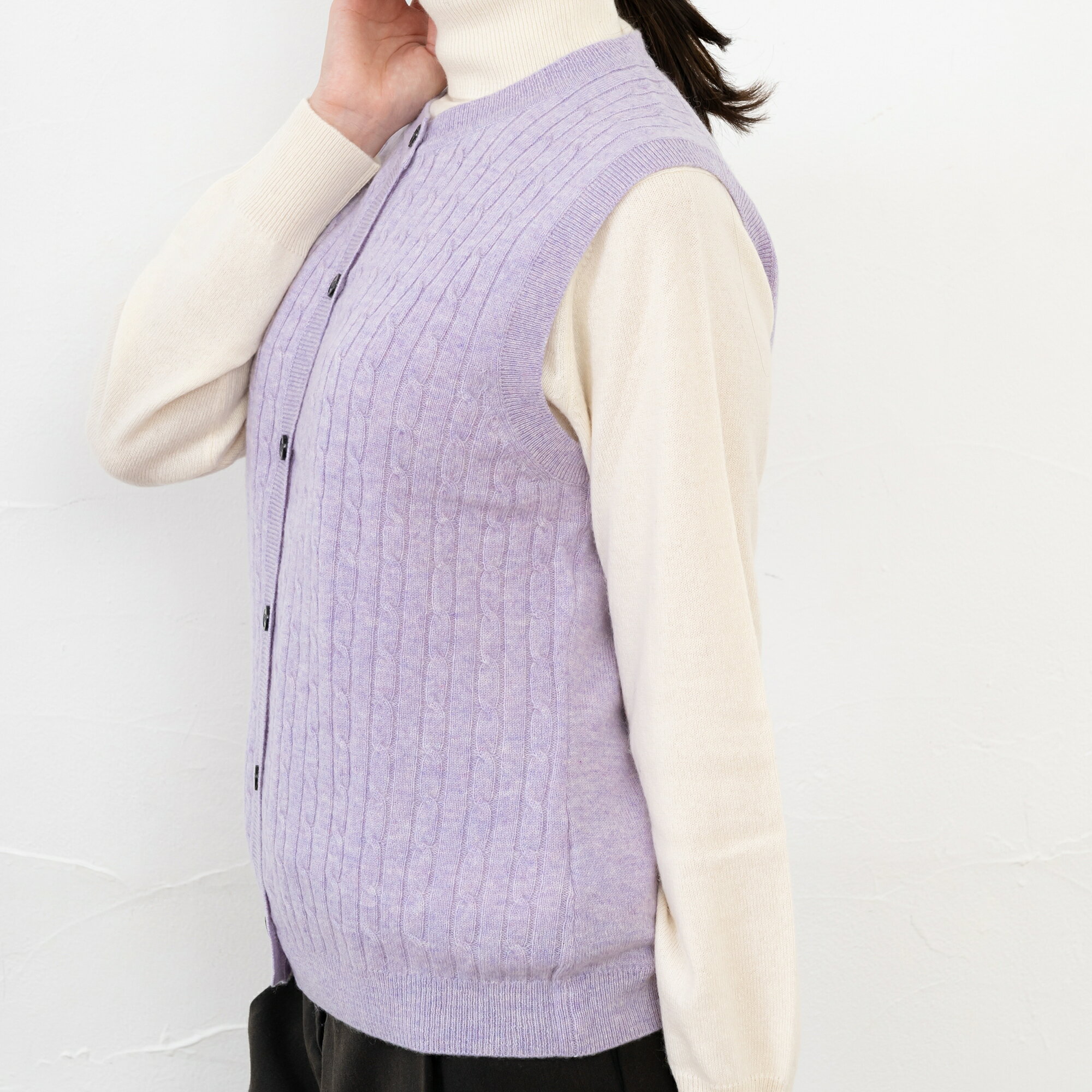 カシミヤ100％ ベスト （TC-303）【試験鑑定済】ケーブル柄ベスト　M～L　スリット入　婦人　ミセス　カシミヤ ベスト カシミヤベスト カシミアベスト カシミヤニット Cashmere レディース