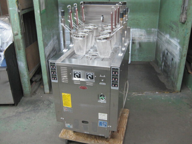 2021年製　【日本洗浄機】【業務用】【中古】　ガス式自動ゆで麺機　UM671G　都市ガス／単相100V　W540..