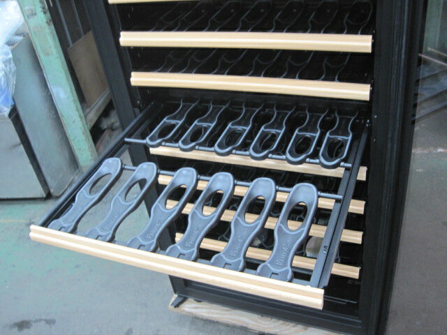 2022年製　【中古】ユーロカーブ　ワインセラー　Premiere-M　単相100V　W680xD690xH1480mm　自社6ヶ月保証