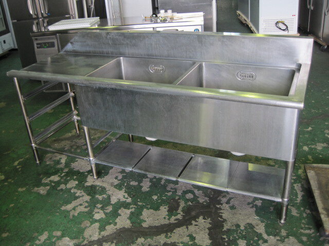 　◆◇商品詳細◇◆ 年　式： サイズ：W1900xD640xH800mm 　◇◆注意事項◆◇ ・商品は基本的に軒先(建物前)の車上渡しとなります。 　必ずご確認下さい。 ・搬入設置ご希望の方は別途ご相談ください。 　※費用は別途かかります。 　※1都3県(東京都・神奈川県・埼玉県・千葉県)に限り搬入可能です ・一部地域・離島によっては配送出来ない場合がございます。 　何卒ご了承ください。 ・一部ガラス製品・大型商品・重量がある商品については 　木枠梱包（概ね15,000円〜25,000円）を要する場合がござい 　ます。 ・ガス種(都市ガス・プロパンガス) 　電力（単相100V・三相200V・単相200Vなど）は 　十分にご確認下さい。 ・ガス種間違え・電力間違え・サイズ間違えによるキャンセルはお受けできません。 　何卒ご確認の程宜しくお願い致します。 ・付属品に関しましては写真に掲載しているものが全てとなります。 　その他、気になる点はご相談ください。 ・ご不明な点が御座いましたら、ご遠慮なくお問い合わせください。 　ご理解とご協力をお願い致します。